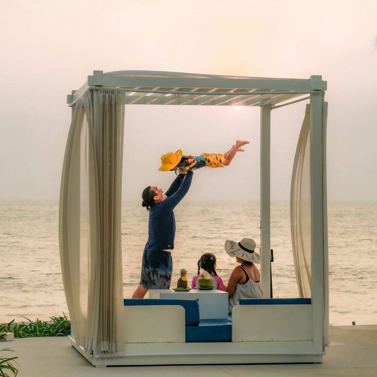 summer-credit-escape